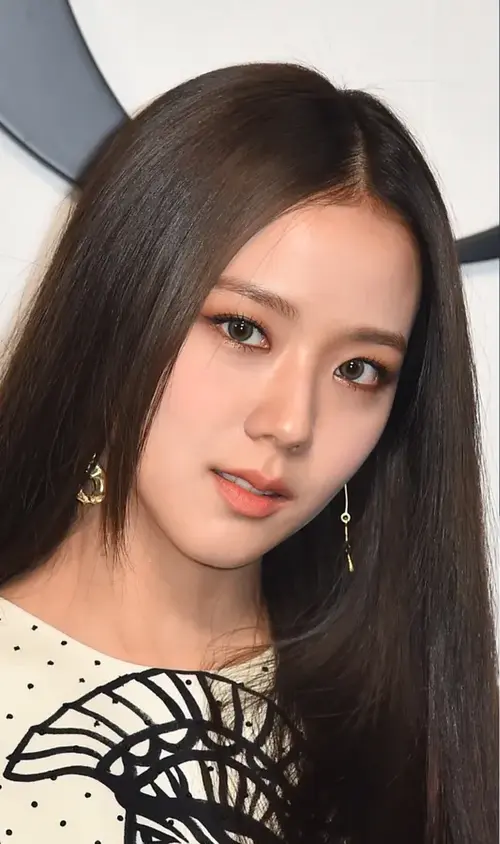 20 Black Hair Color Ideas to Embrace Your Dark Side